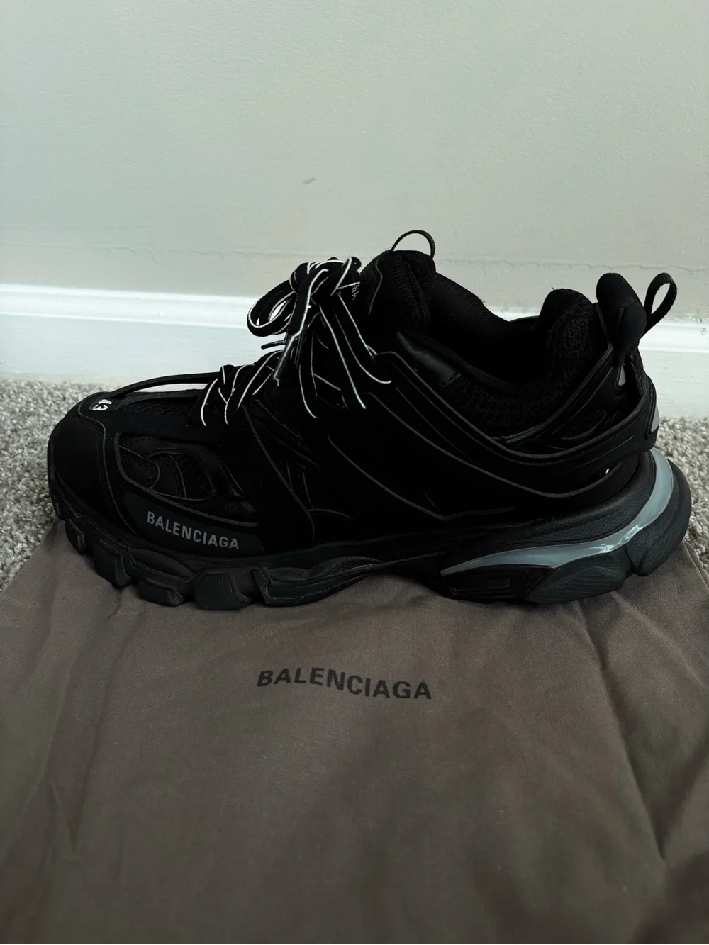 Balenciaga Men's Black Track Runner sneakers 👟